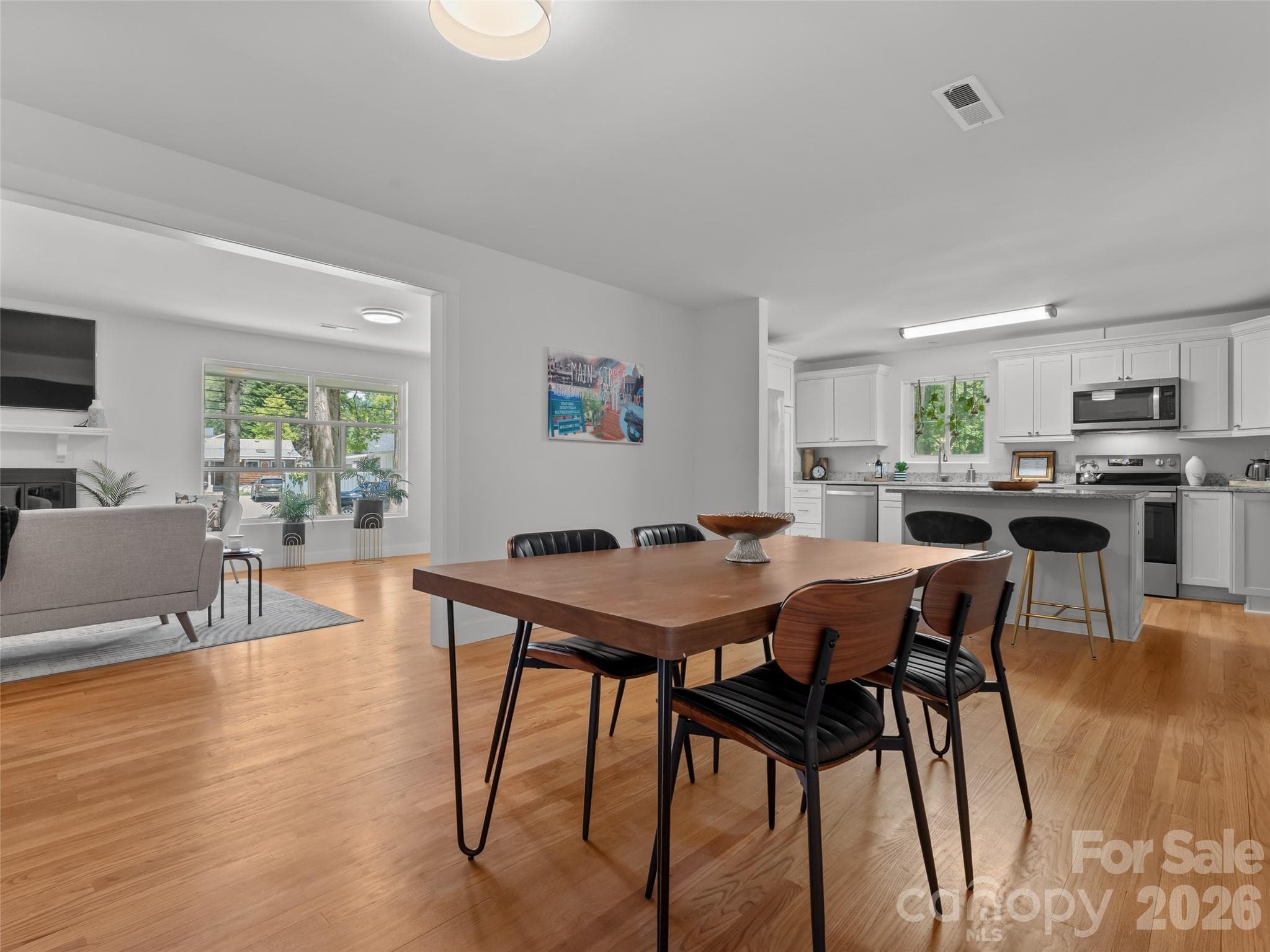 open area for parties - Hendersonville