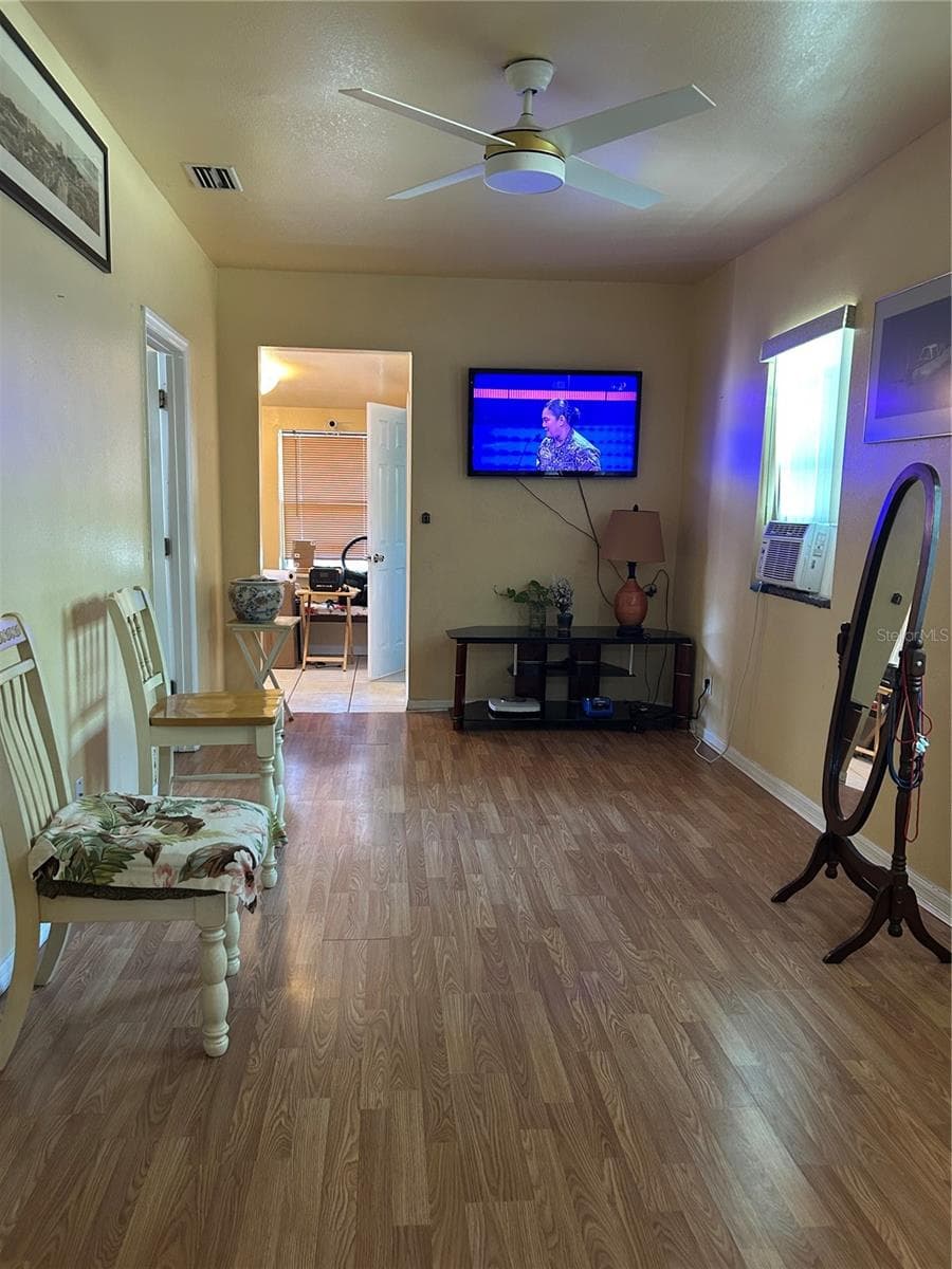 Living Room - 629 HOLMES AVE, DAYTONA BEACH