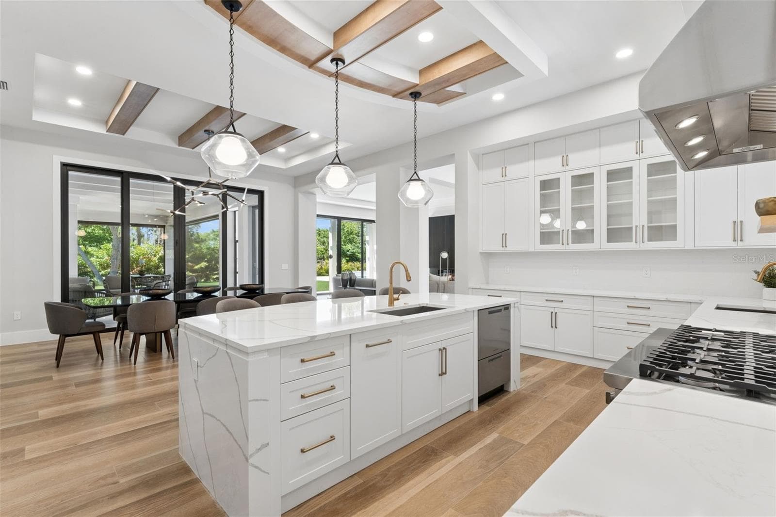 Single Family Residence at 16989 LUCCA LN, MONTVERDE, photo 13 of 64