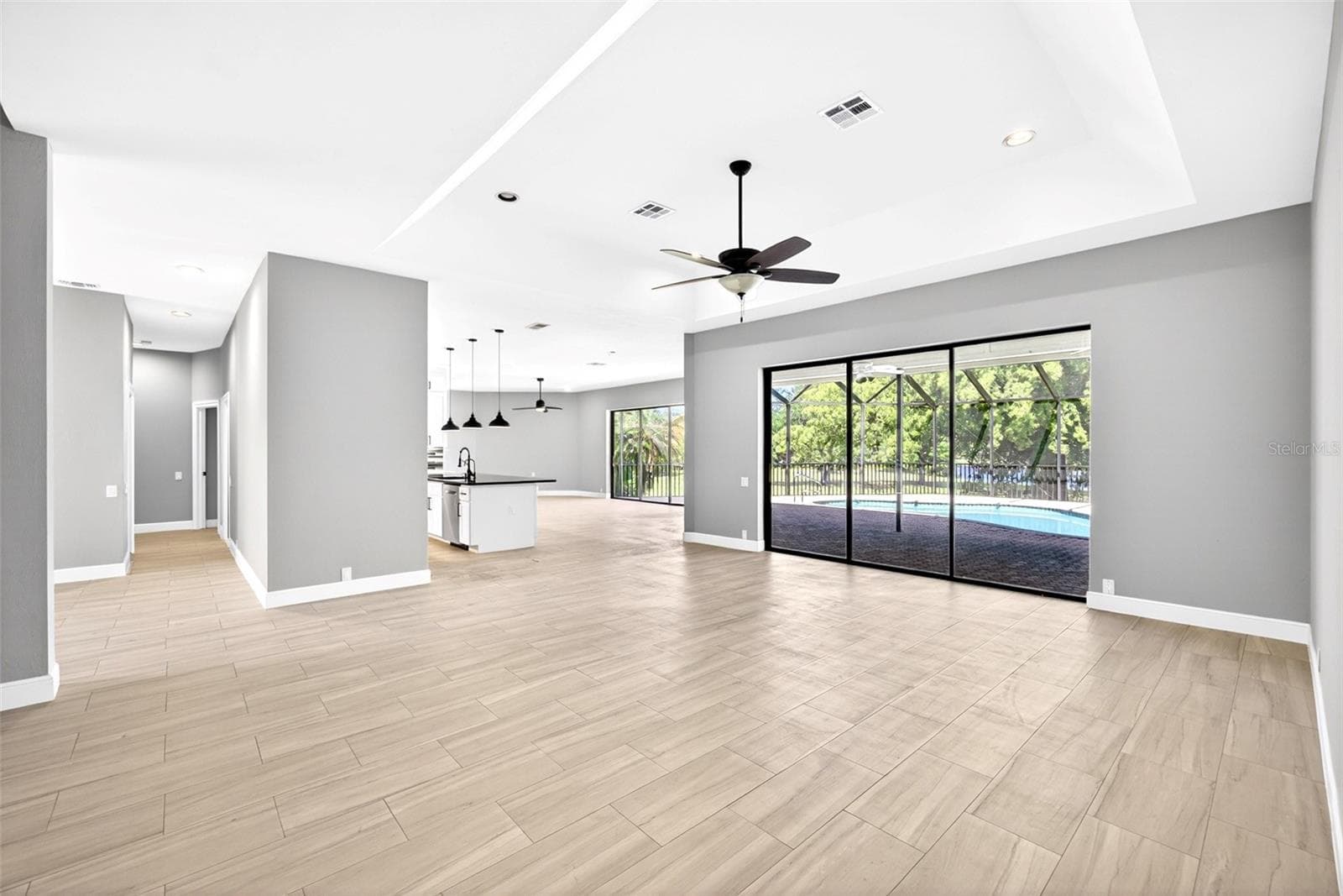 Single Family Residence at 7214 HENDRY CREEK DR, FORT MYERS, photo 5 of 56