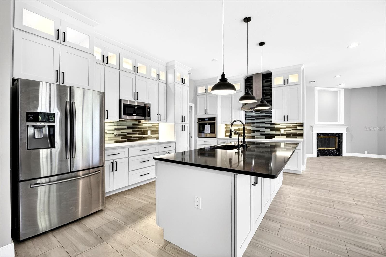 Single Family Residence at 7214 HENDRY CREEK DR, FORT MYERS, photo 12 of 56