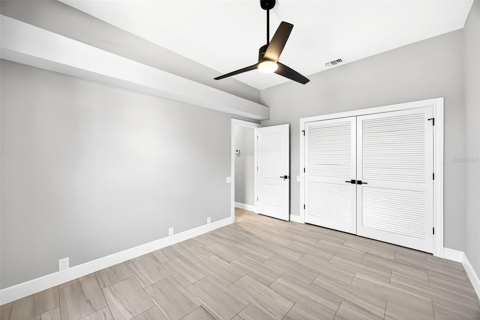 Single Family Residence at 7214 HENDRY CREEK DR, FORT MYERS, photo 36 of 56