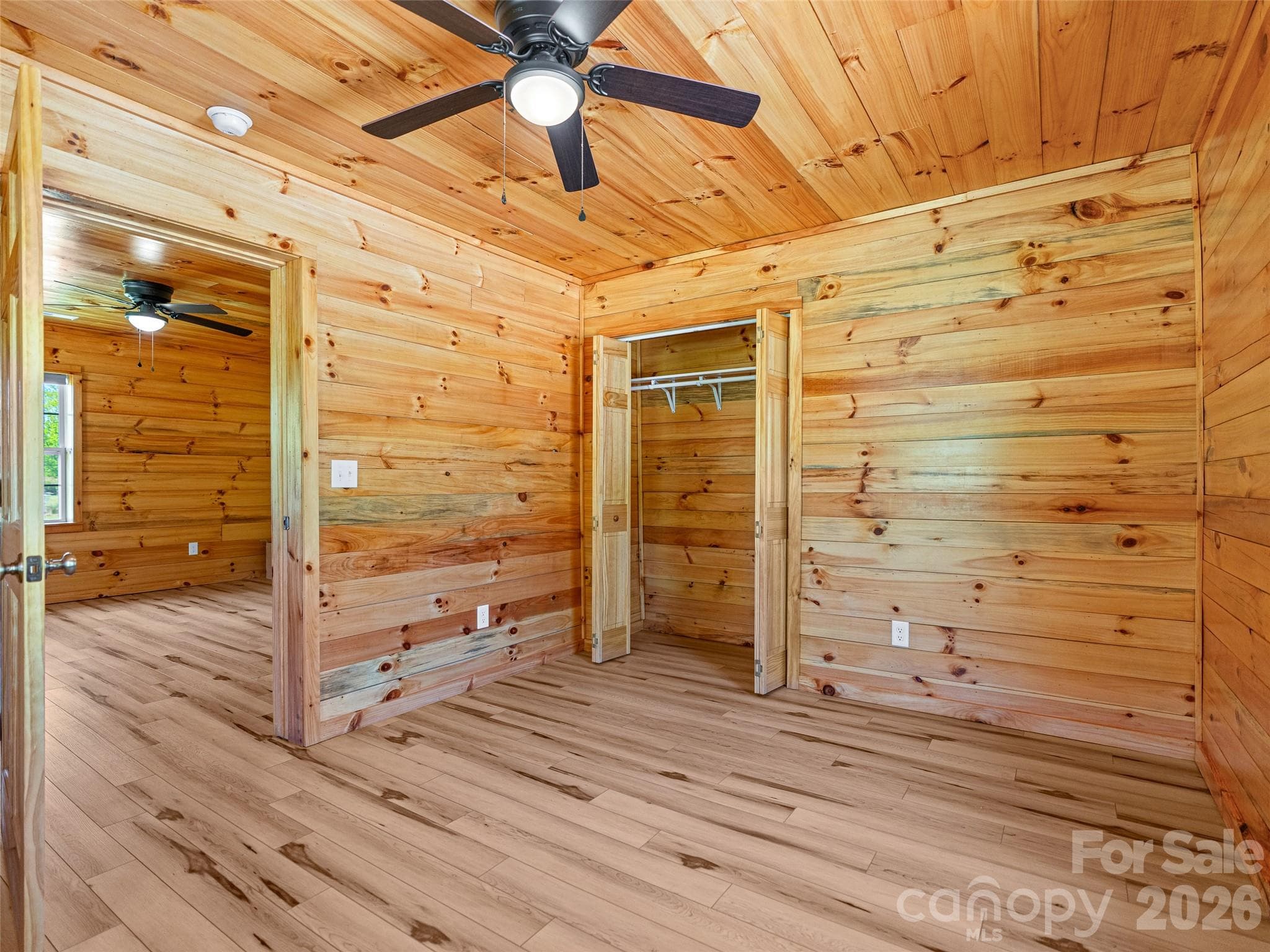 Bedroom - 5881 US 23 Highway, Mars Hill