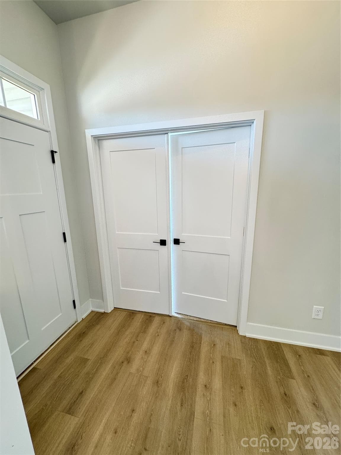 Single Family Residence at 1075 Kildare Drive, Salisbury, photo 8 of 23