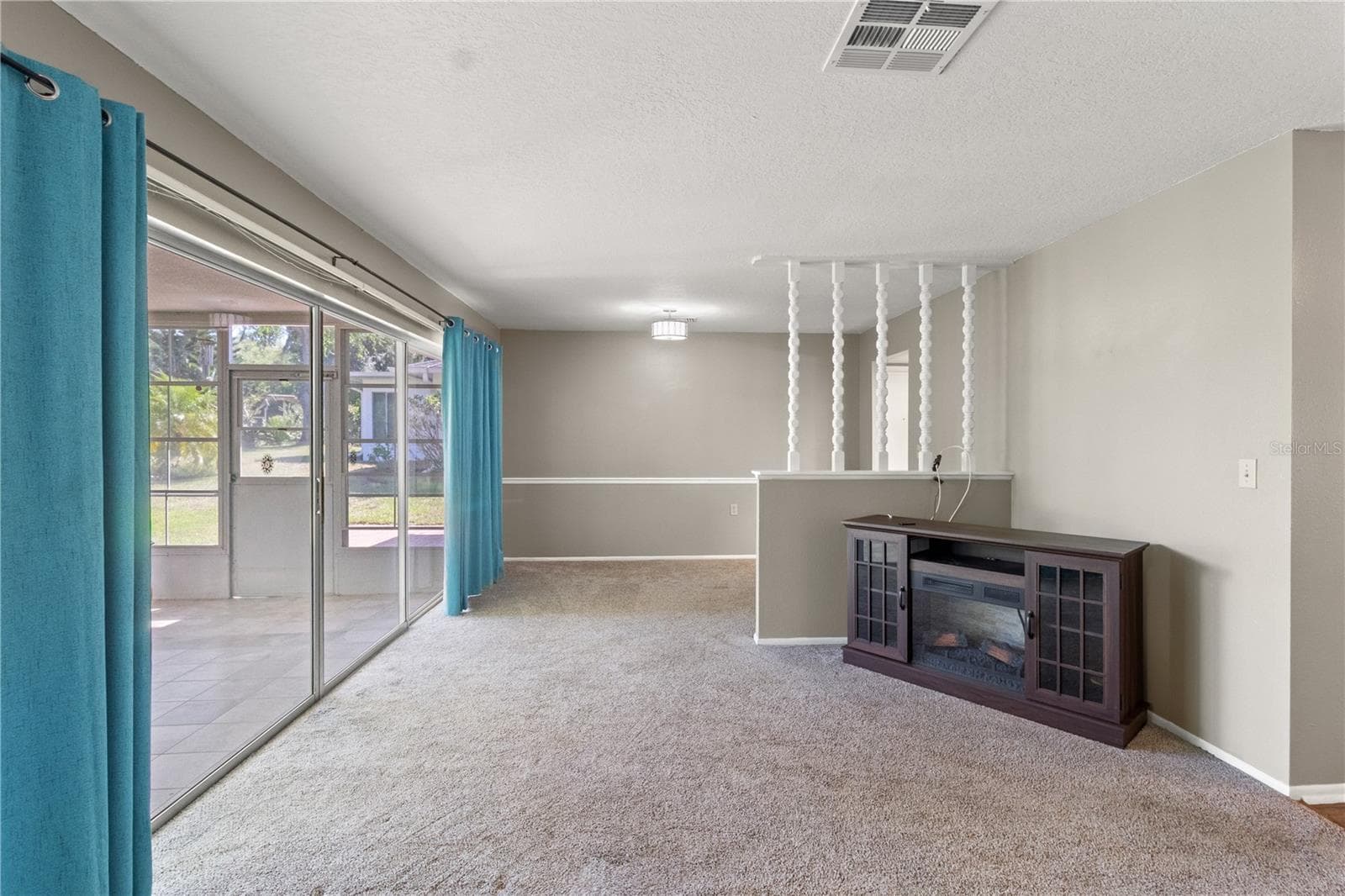 Single Family Residence at 10616 SPRINGWOOD DR, PORT RICHEY, photo 11 of 43
