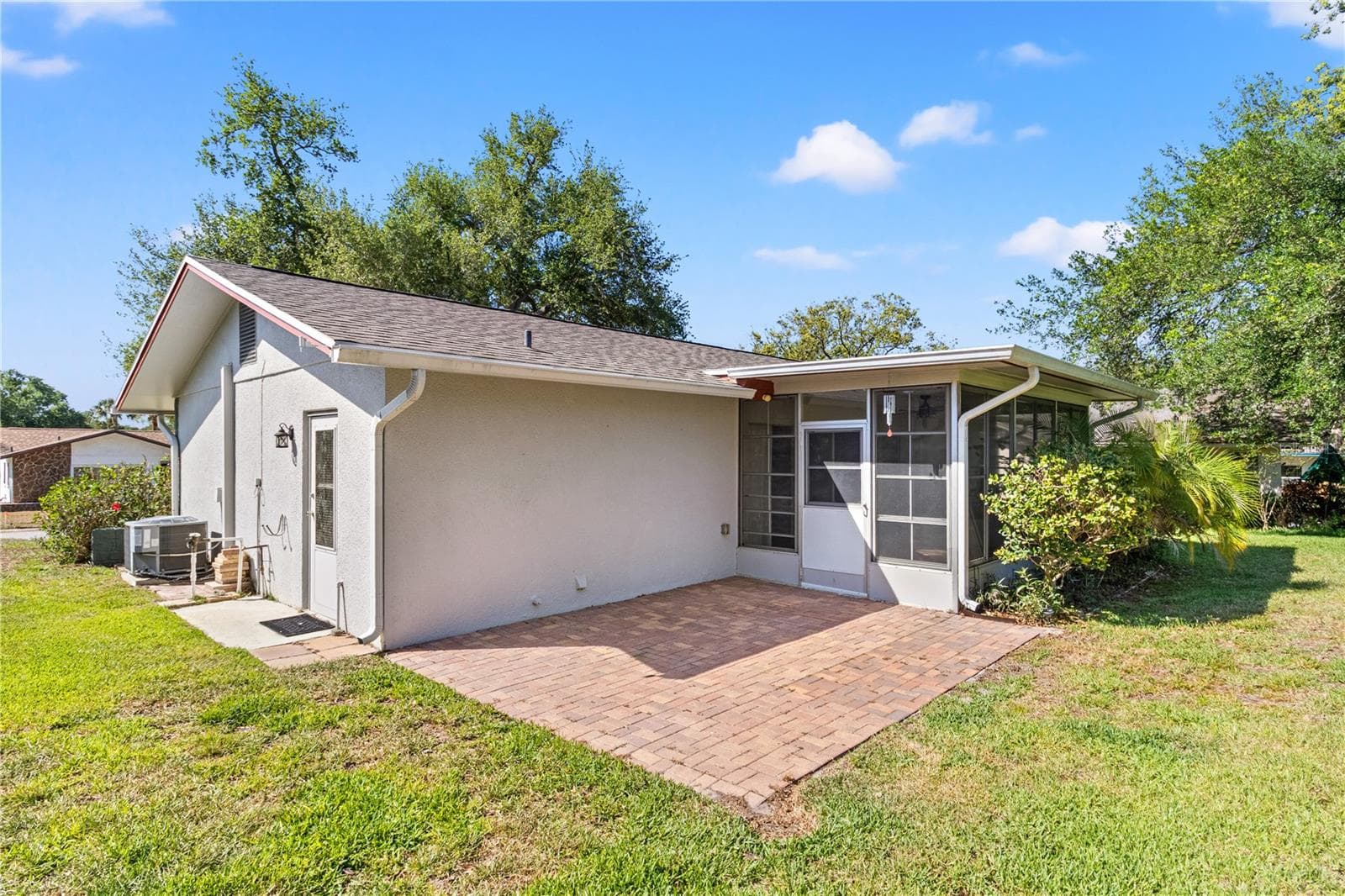 Single Family Residence at 10616 SPRINGWOOD DR, PORT RICHEY, photo 29 of 43
