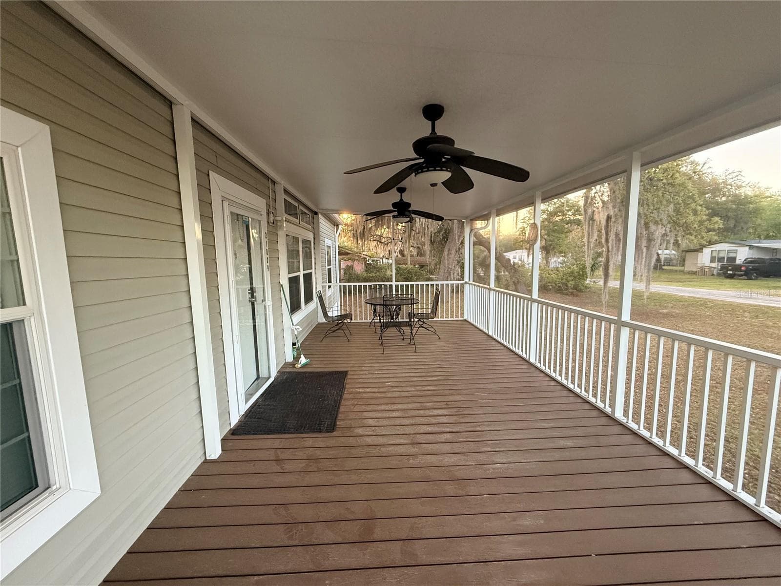 Manufactured Home at 21809 SUNSET DR, ASTOR, photo 4 of 12