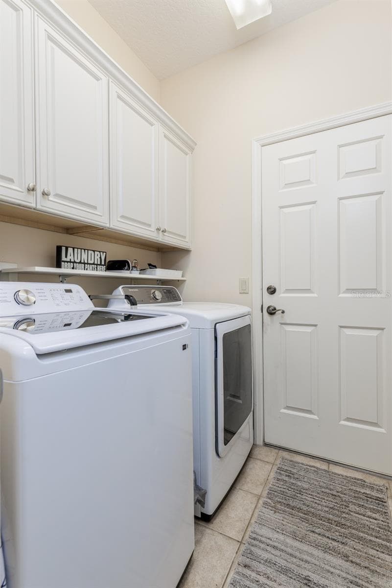 Washer and Dryer included! - 3099 N BARTON CREEK CIR, LECANTO