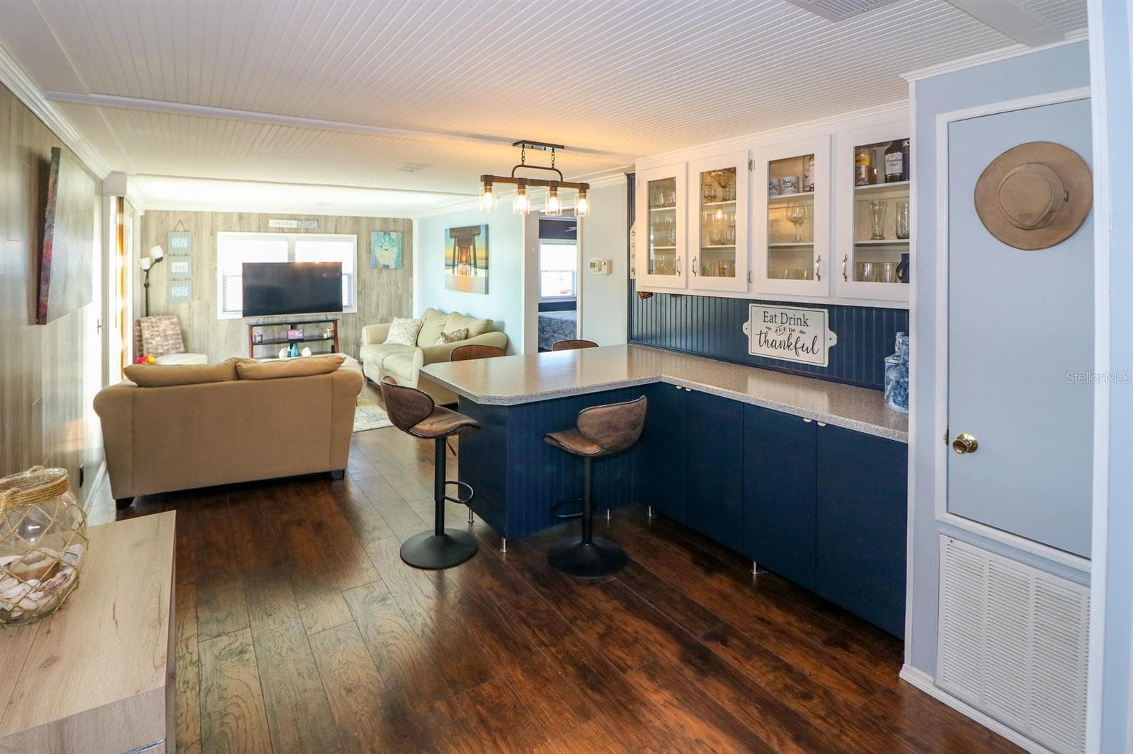 Manufactured Home at 2100 KINGS HWY #662, PORT CHARLOTTE, photo 9 of 43
