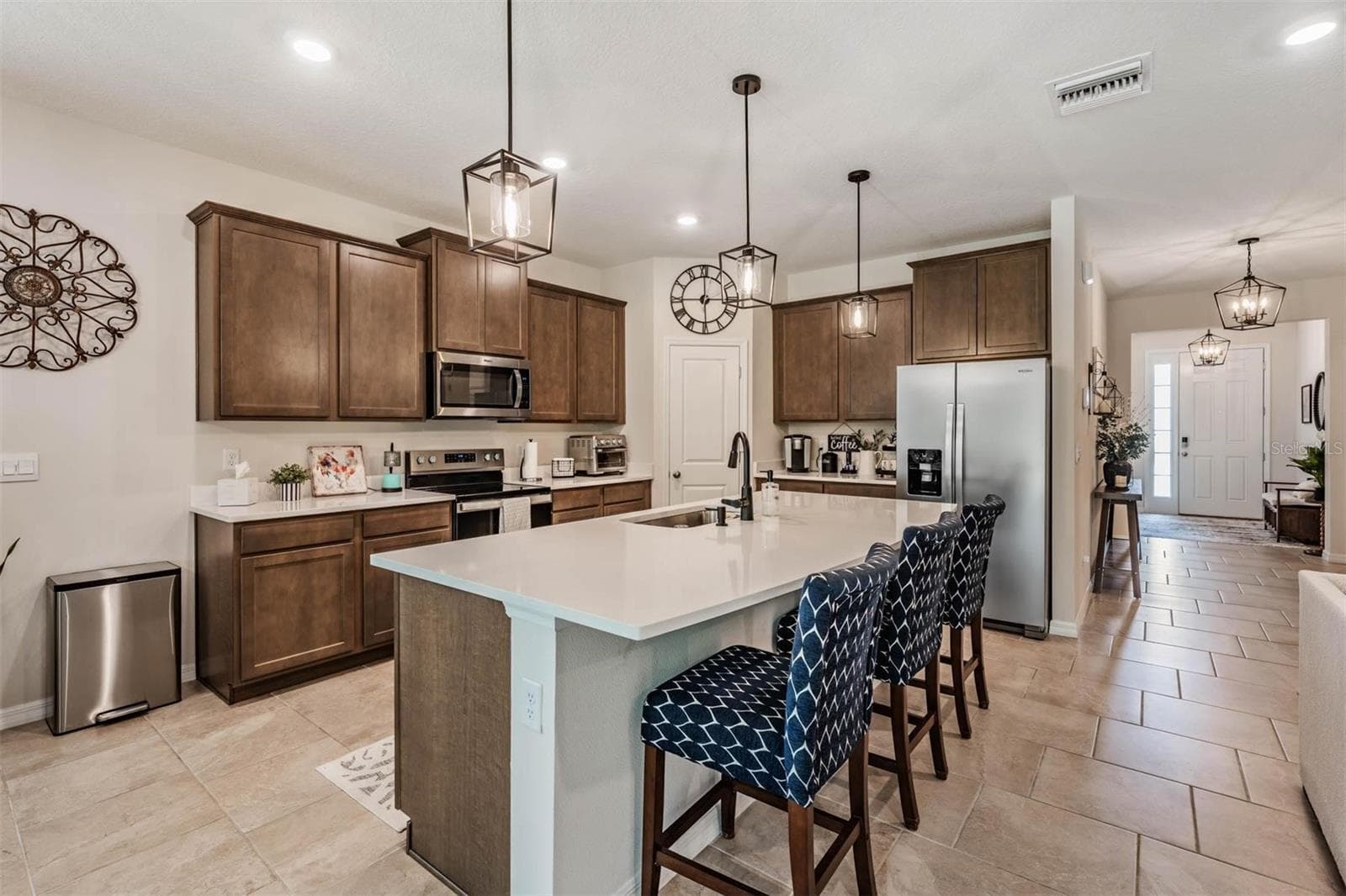 Single Family Residence at 6862 BROAD RIVER AVE, LAND O LAKES, photo 9 of 33