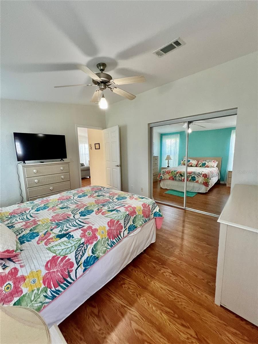 Manufactured Home at 102 2ND AVE, VENICE, photo 12 of 31