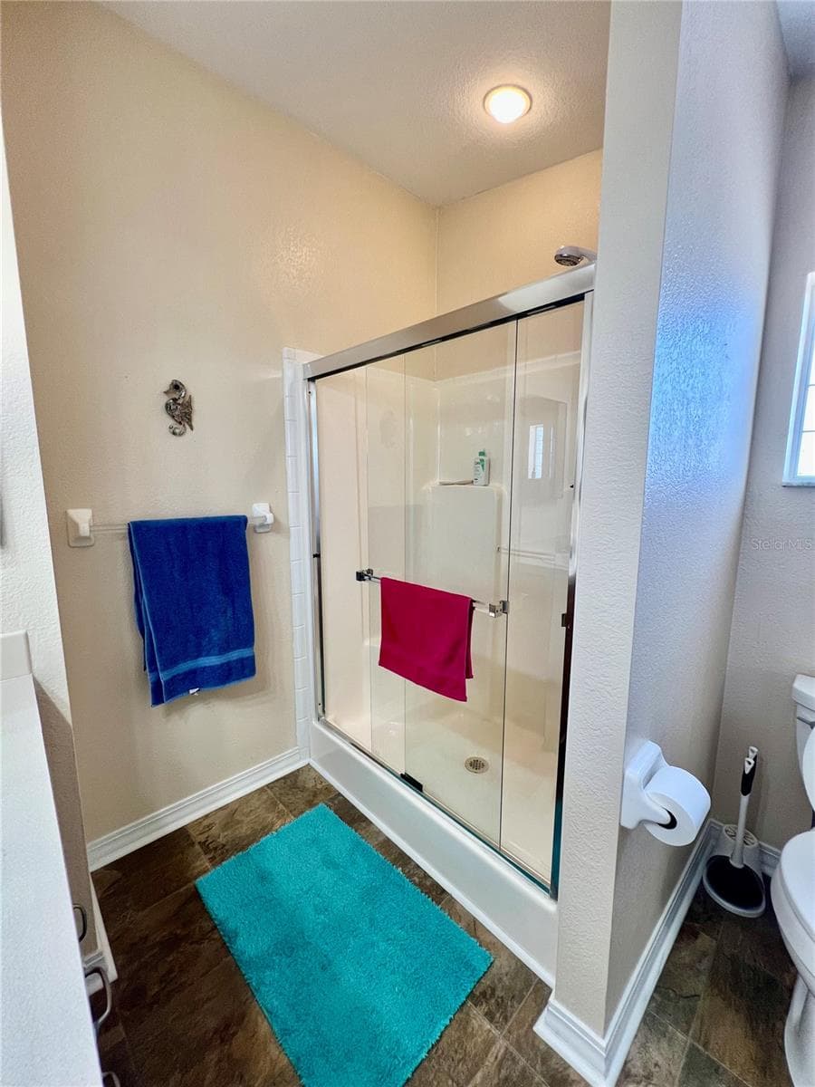 Primary Bath walk in shower - 102 2ND AVE, VENICE