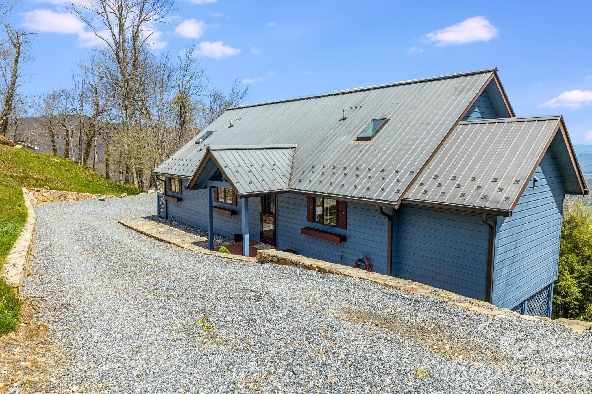 Four Bedroom - Mars Hill