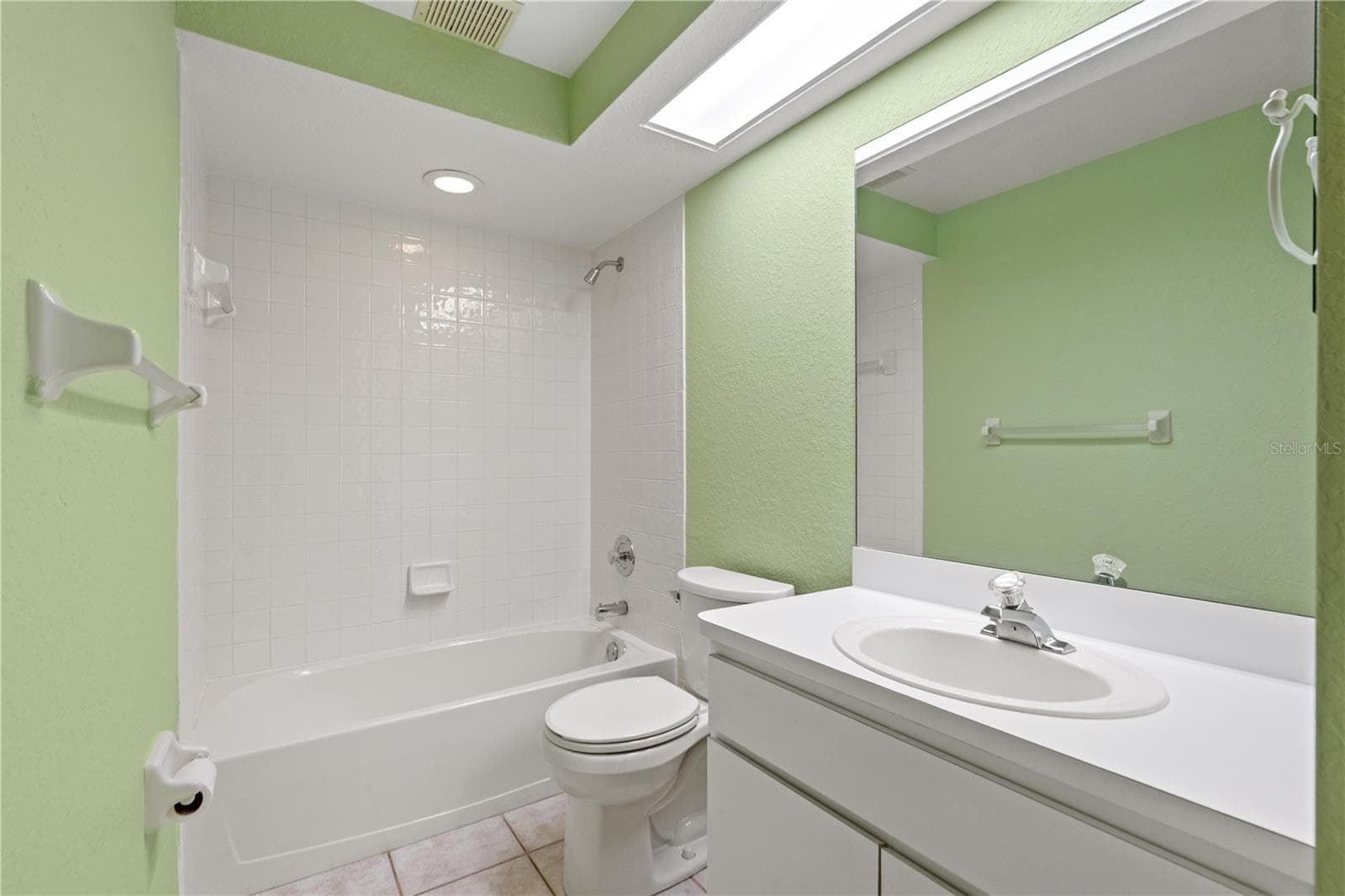Townhouse at 21506 GRAY TERN CT, LUTZ, photo 22 of 45