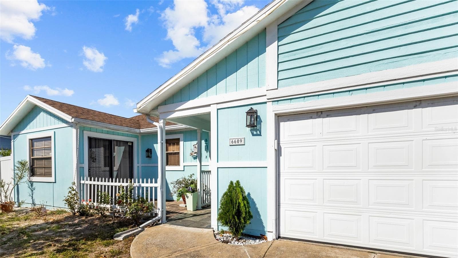 6609 MAUNA LOA BLVD