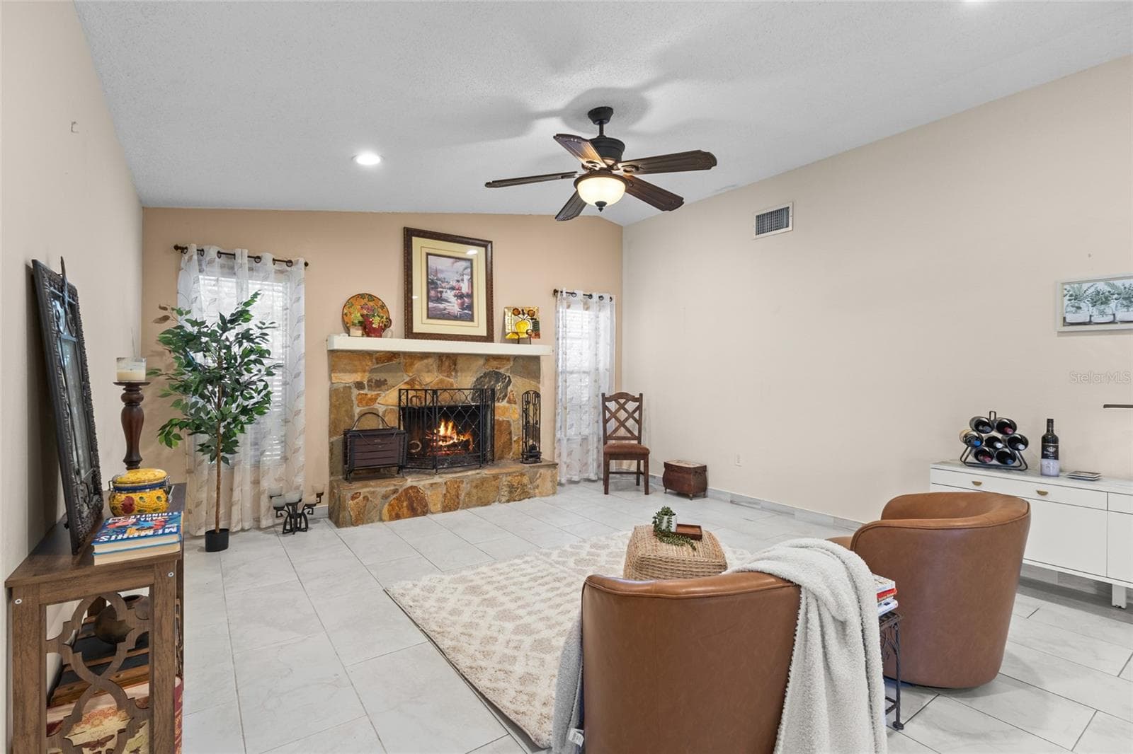Single Family Residence at 6609 MAUNA LOA BLVD, SARASOTA, photo 19 of 28