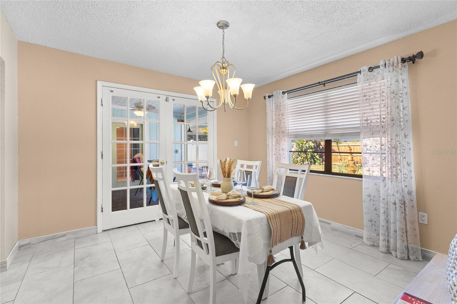 Single Family Residence at 6609 MAUNA LOA BLVD, SARASOTA, photo 16 of 28