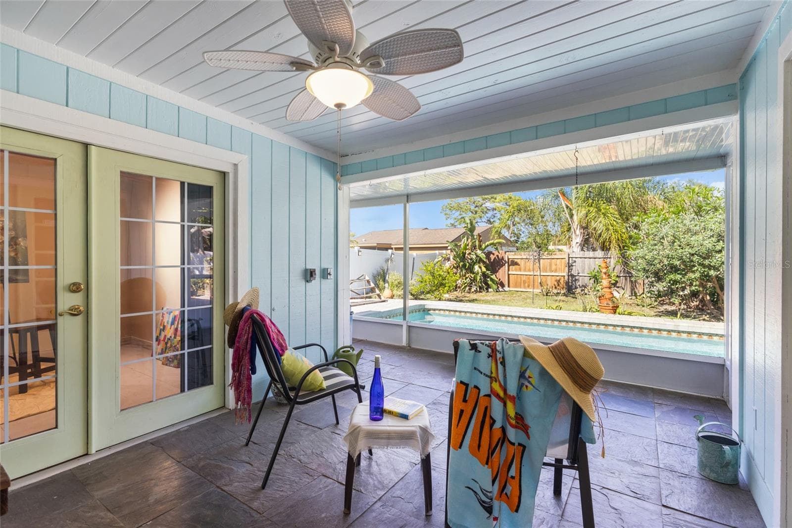 Single Family Residence at 6609 MAUNA LOA BLVD, SARASOTA, photo 4 of 28