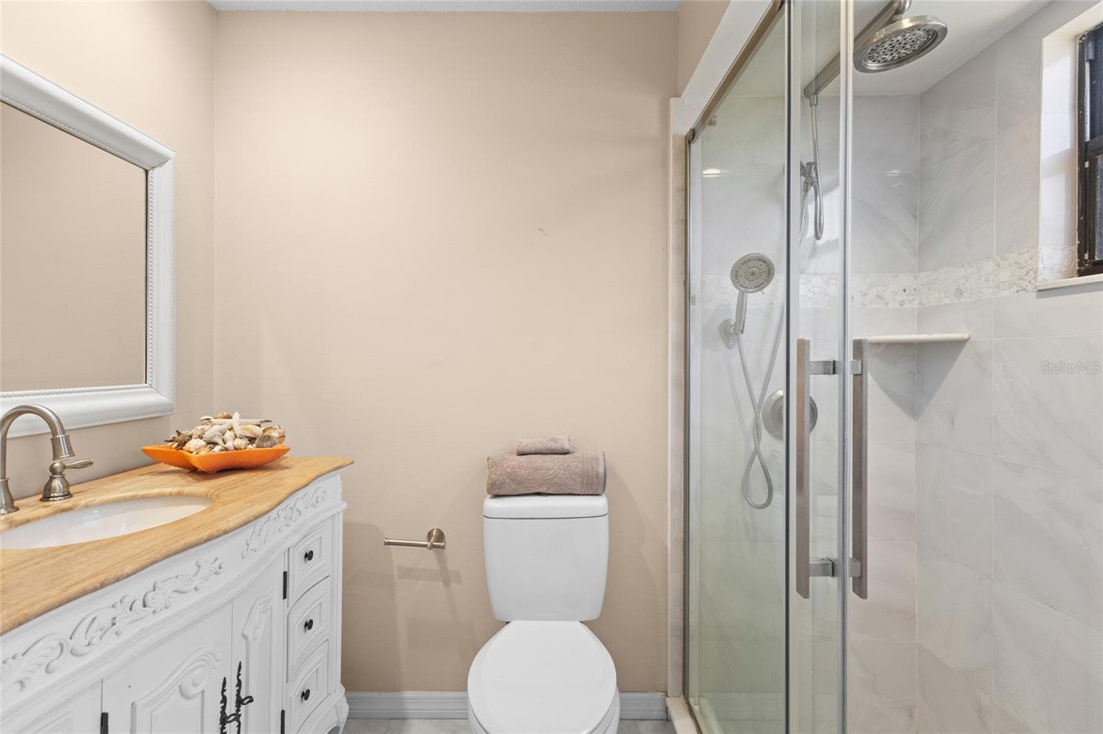Single Family Residence at 6609 MAUNA LOA BLVD, SARASOTA, photo 11 of 28