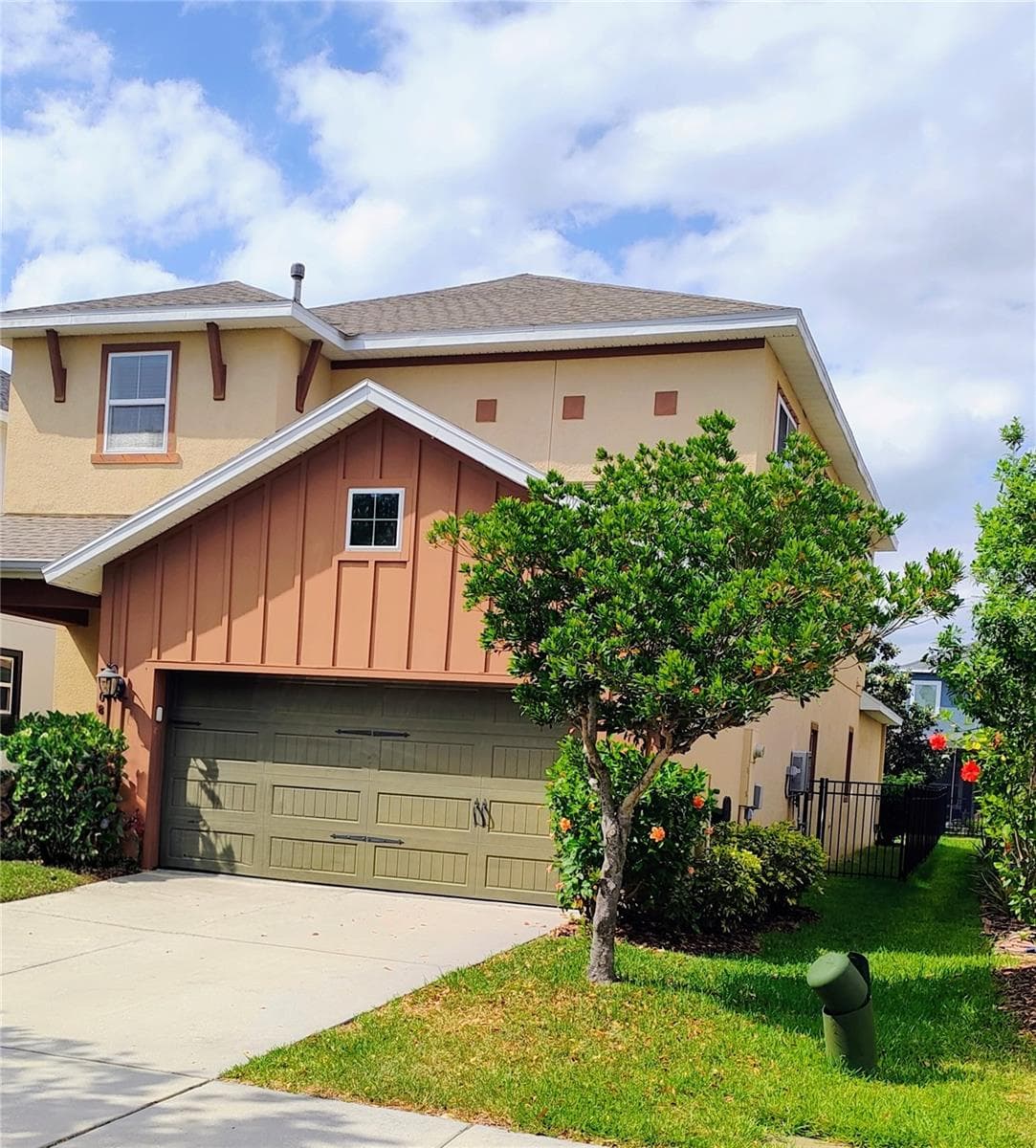 Single Family Residence at 7508 SEA LILLY CT, APOLLO BEACH, photo 2 of 16