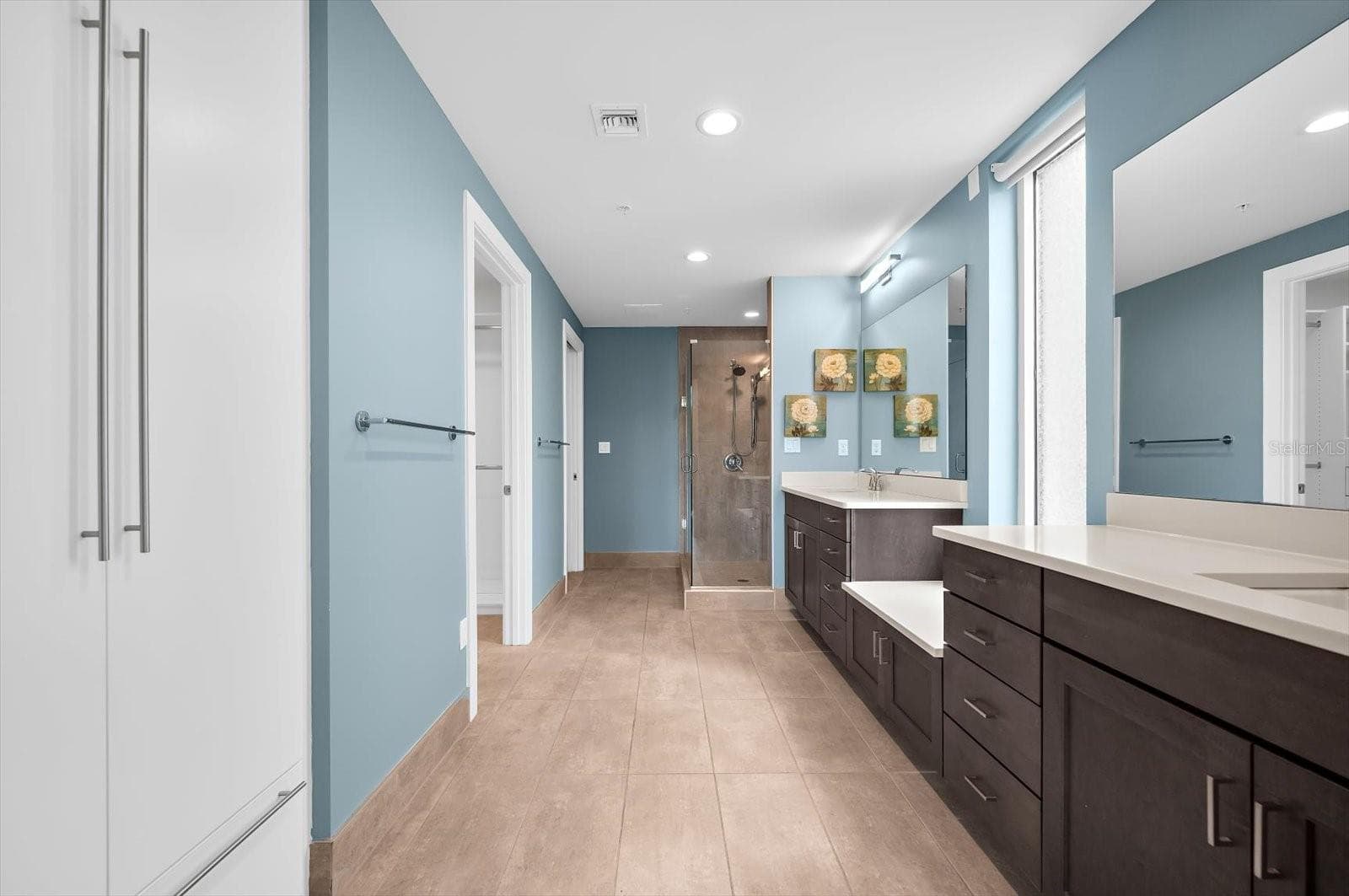 Beautifully done Bathroom - 176 4TH AVE NE #201, ST PETERSBURG