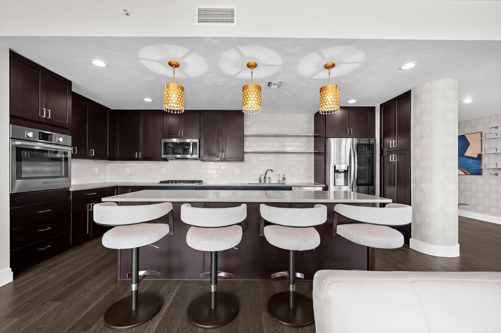 Kitchen and Living Room - 176 4TH AVE NE #201, ST PETERSBURG