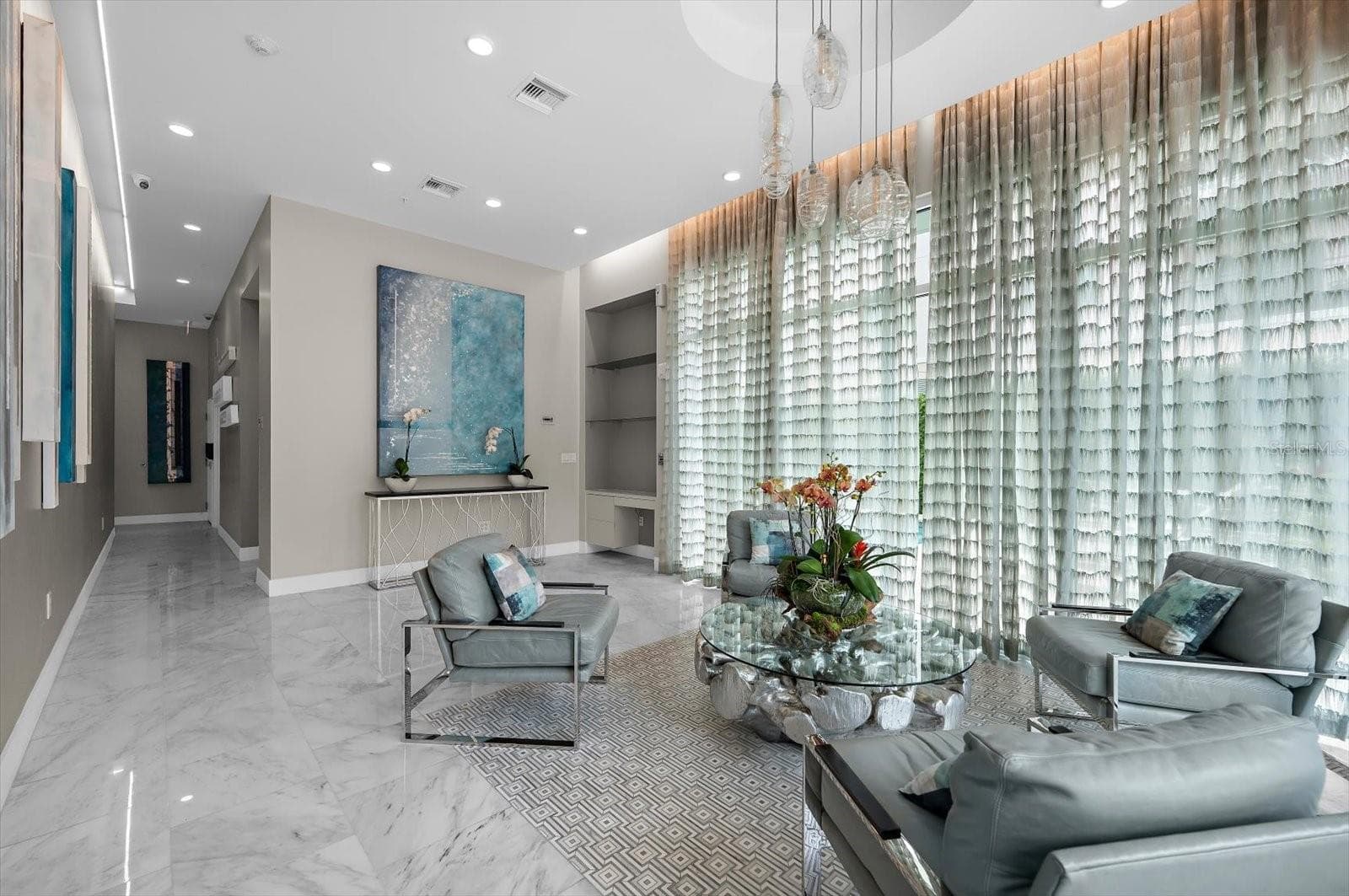 Beautiful Lobby Area - 176 4TH AVE NE #201, ST PETERSBURG