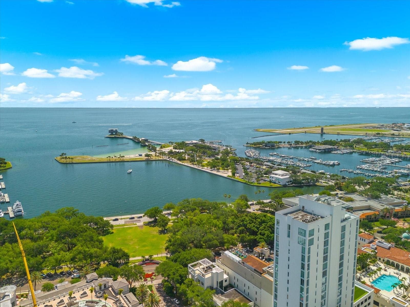 Aerial Water and Building Views - 176 4TH AVE NE #201, ST PETERSBURG