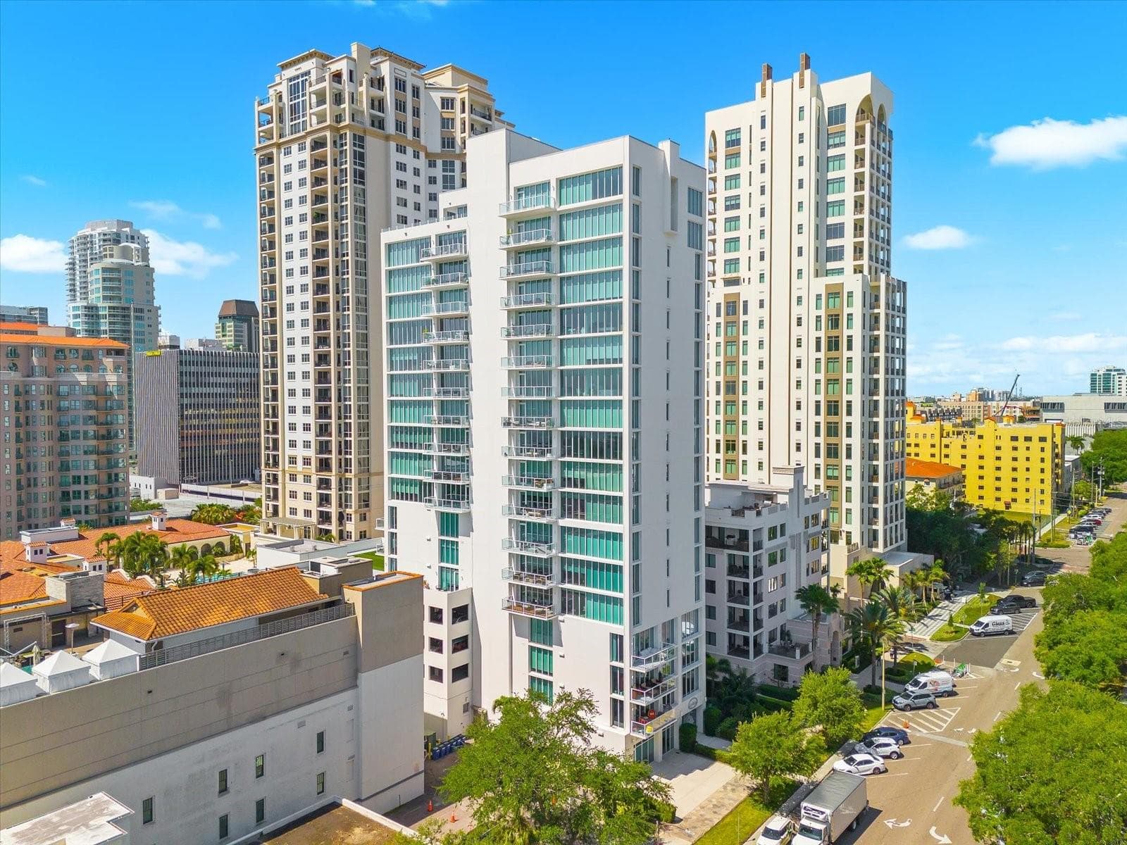 Aerial Water and Building Views - 176 4TH AVE NE #201, ST PETERSBURG