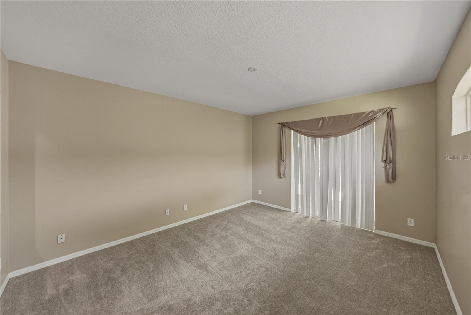 Single Family Residence at 1603 GRAND HERITAGE BLVD, VALRICO, photo 15 of 57