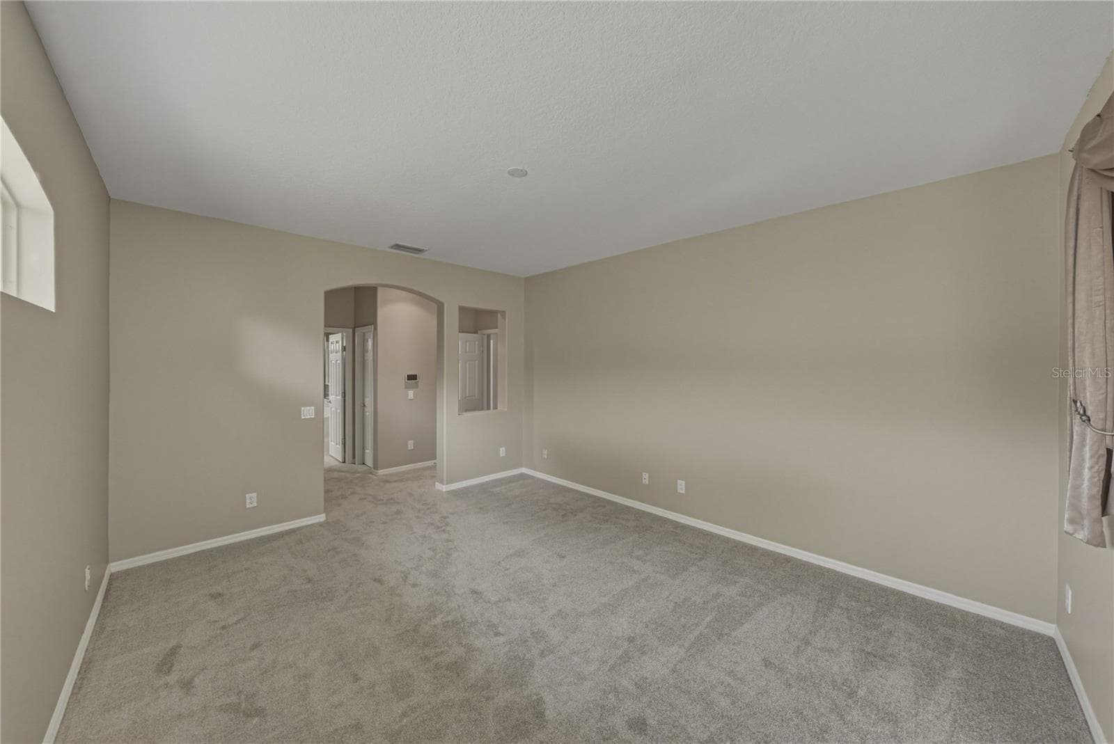 Single Family Residence at 1603 GRAND HERITAGE BLVD, VALRICO, photo 18 of 57
