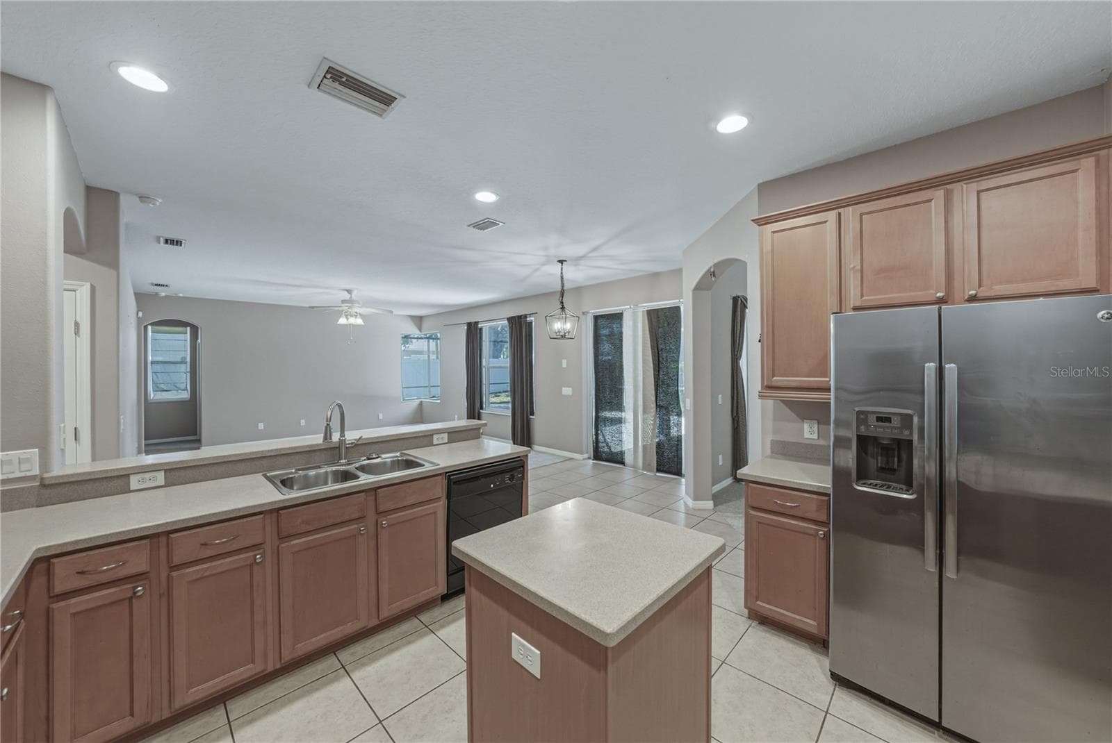 Single Family Residence at 1603 GRAND HERITAGE BLVD, VALRICO, photo 26 of 57