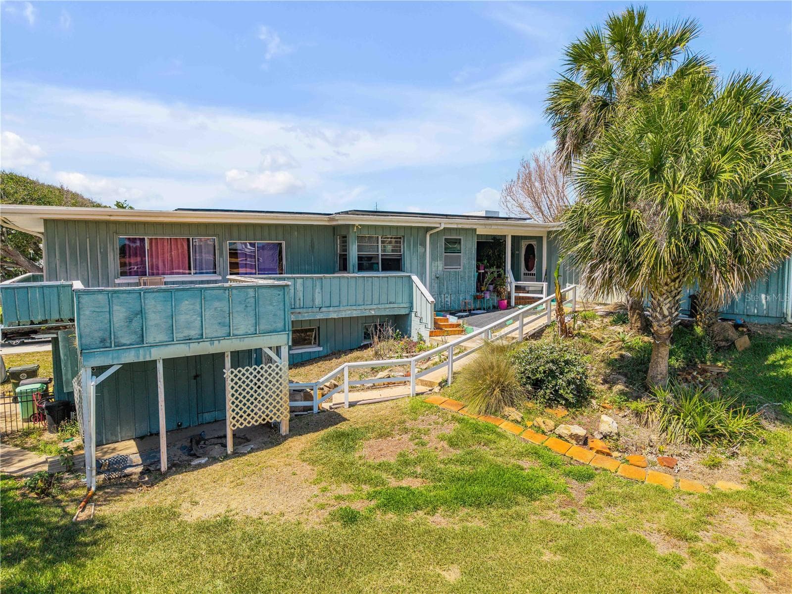 Single Family Residence at 401 DRIFTWOOD AVE, DAYTONA BEACH, photo 13 of 43
