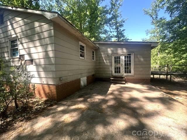 Single Family Residence at 803 Jackson Street, Kings Mountain, photo 12 of 16
