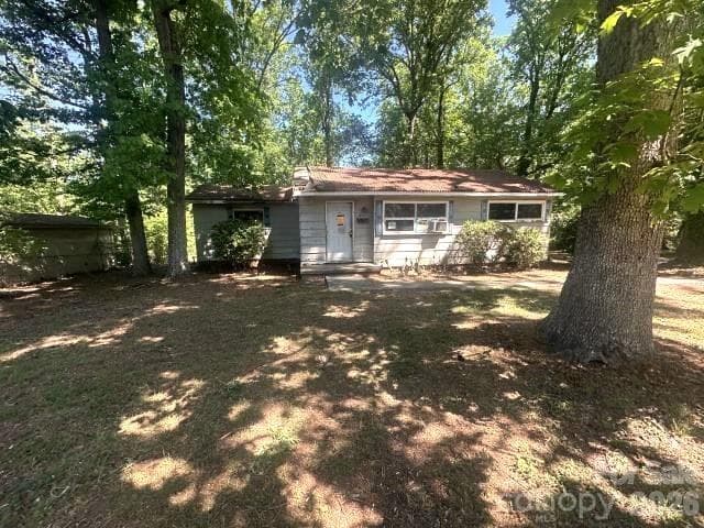 Single Family Residence at 803 Jackson Street, Kings Mountain, photo 14 of 16