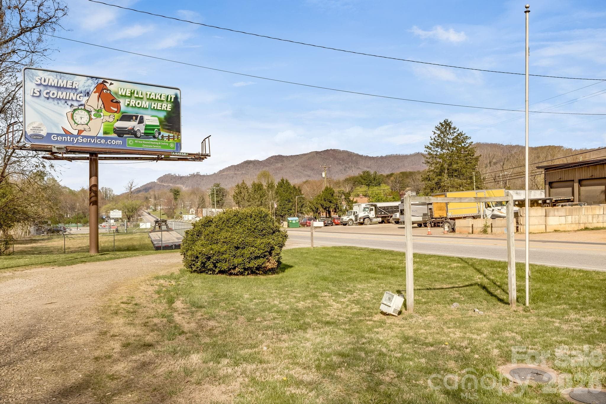 Retail at 2172 Smokey Park Highway, Candler, photo 11 of 23