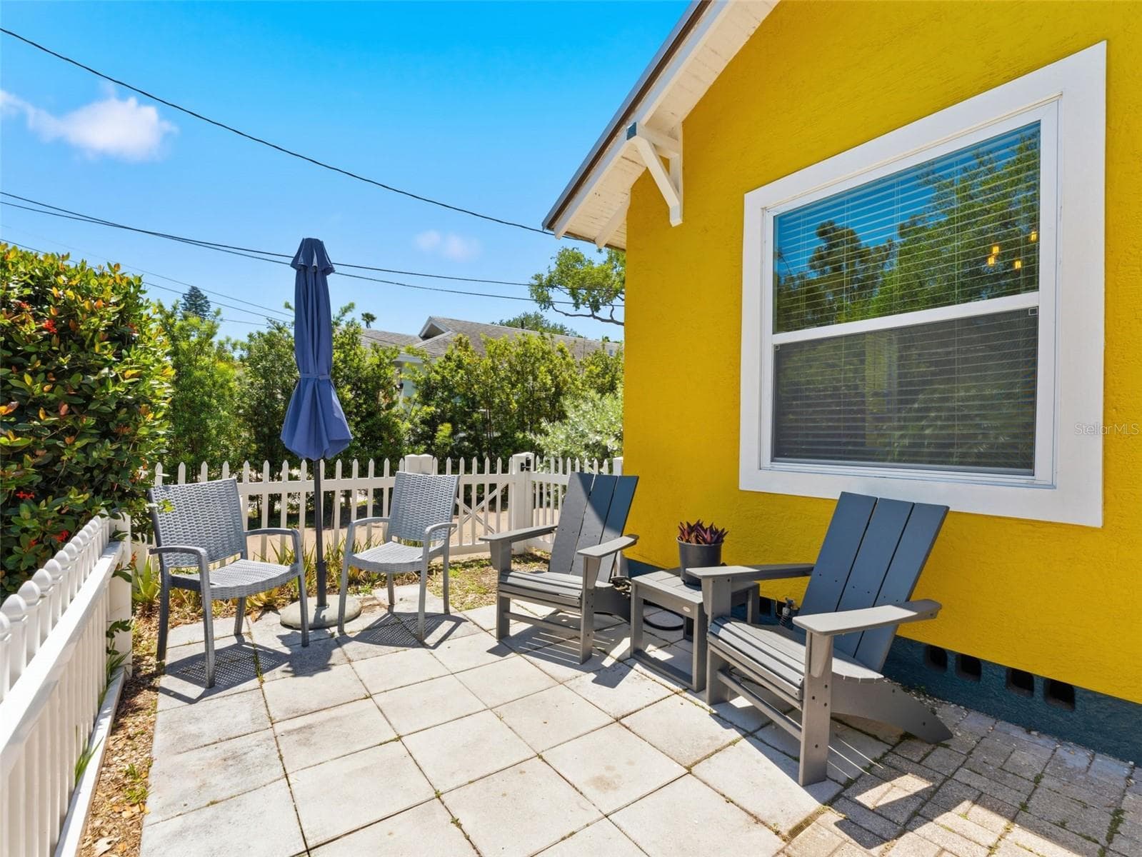 Your front patio - 2005 3RD ST S, ST PETERSBURG