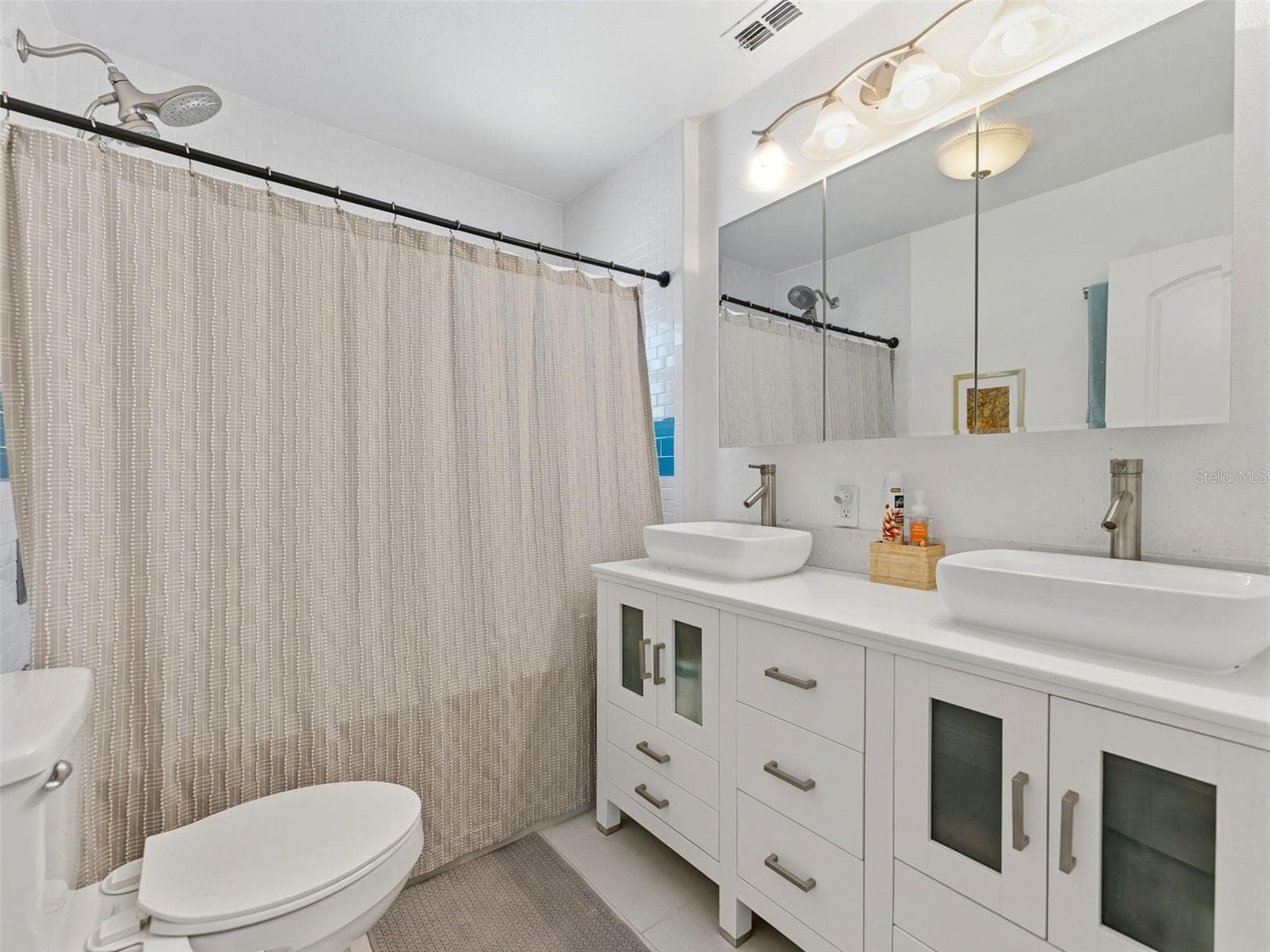 Double sinks in your nicely updated bathroom - 2005 3RD ST S, ST PETERSBURG