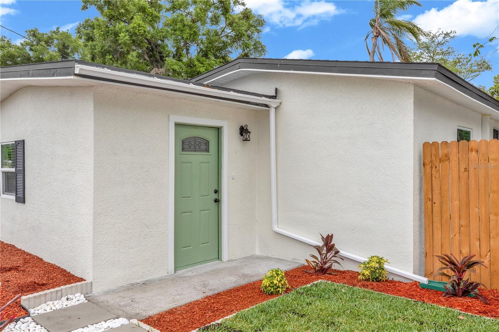 Single Family Residence at 1262 SEMINOLA BLVD, CASSELBERRY, photo 2 of 20