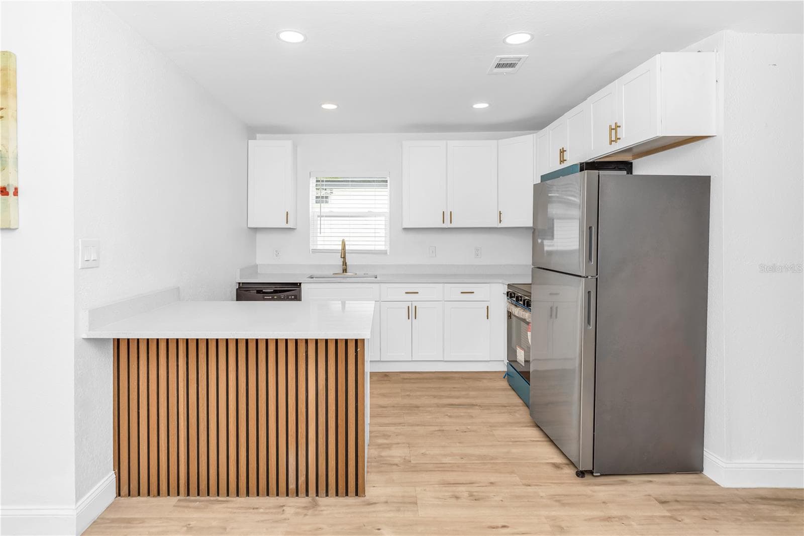 Single Family Residence at 1262 SEMINOLA BLVD, CASSELBERRY, photo 4 of 20