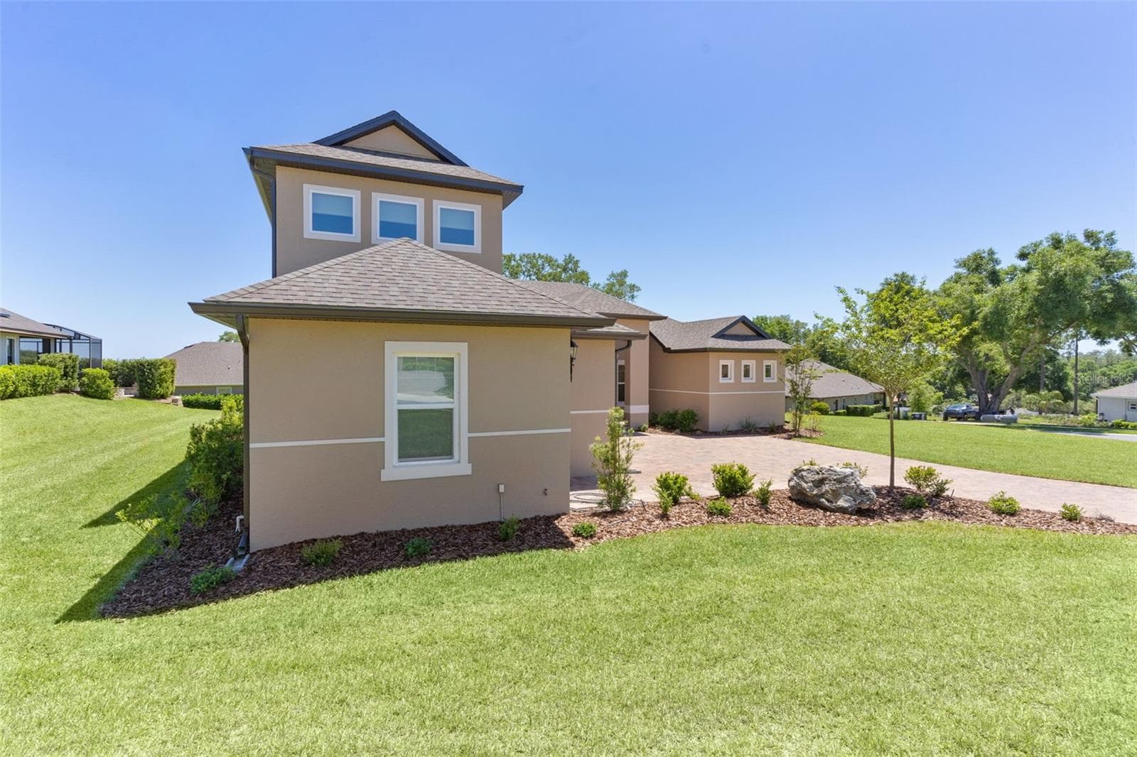 Single Family Residence at 39654 GROVE HTS, LADY LAKE, photo 6 of 62