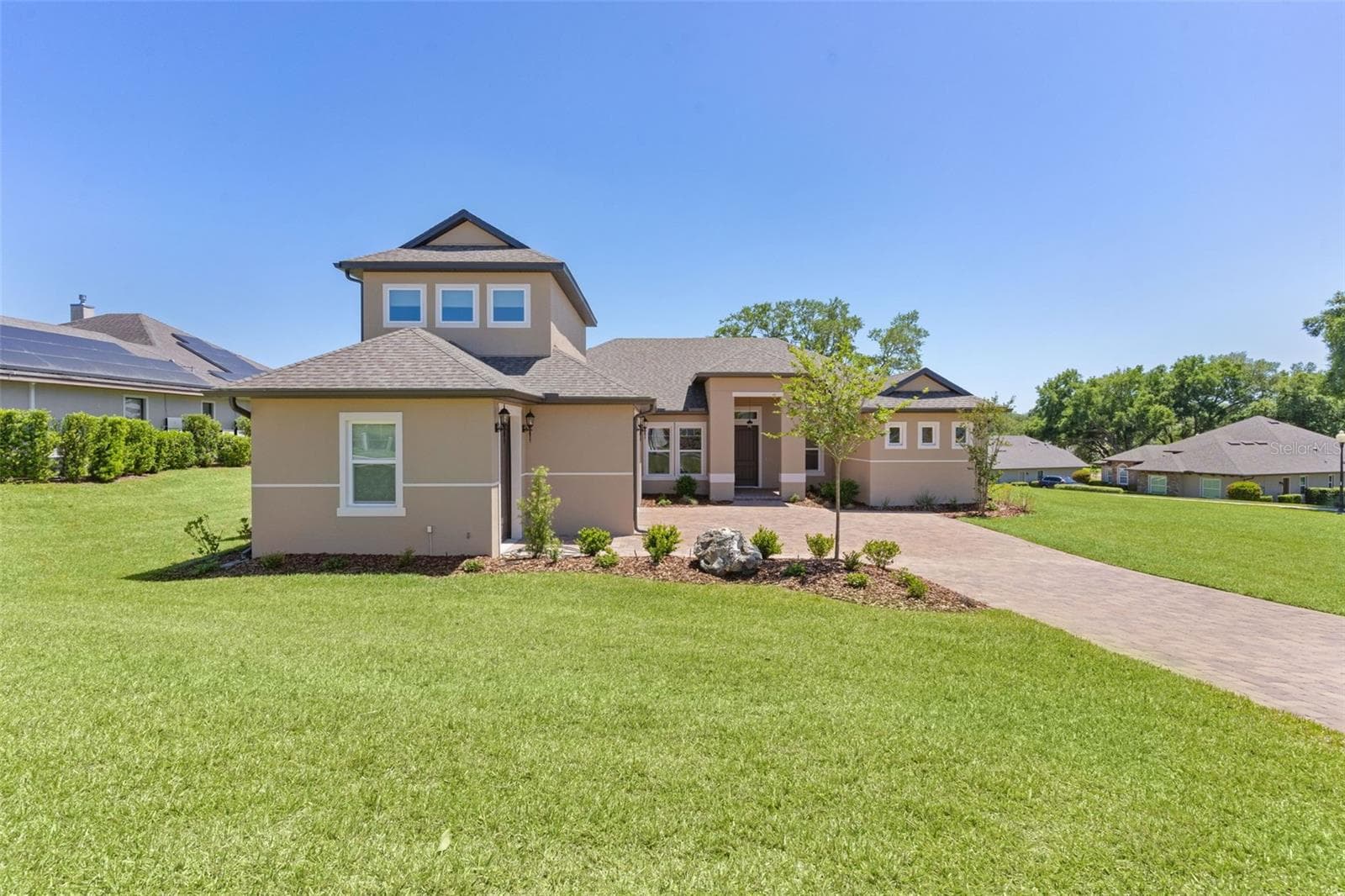 Single Family Residence at 39654 GROVE HTS, LADY LAKE, photo 7 of 62