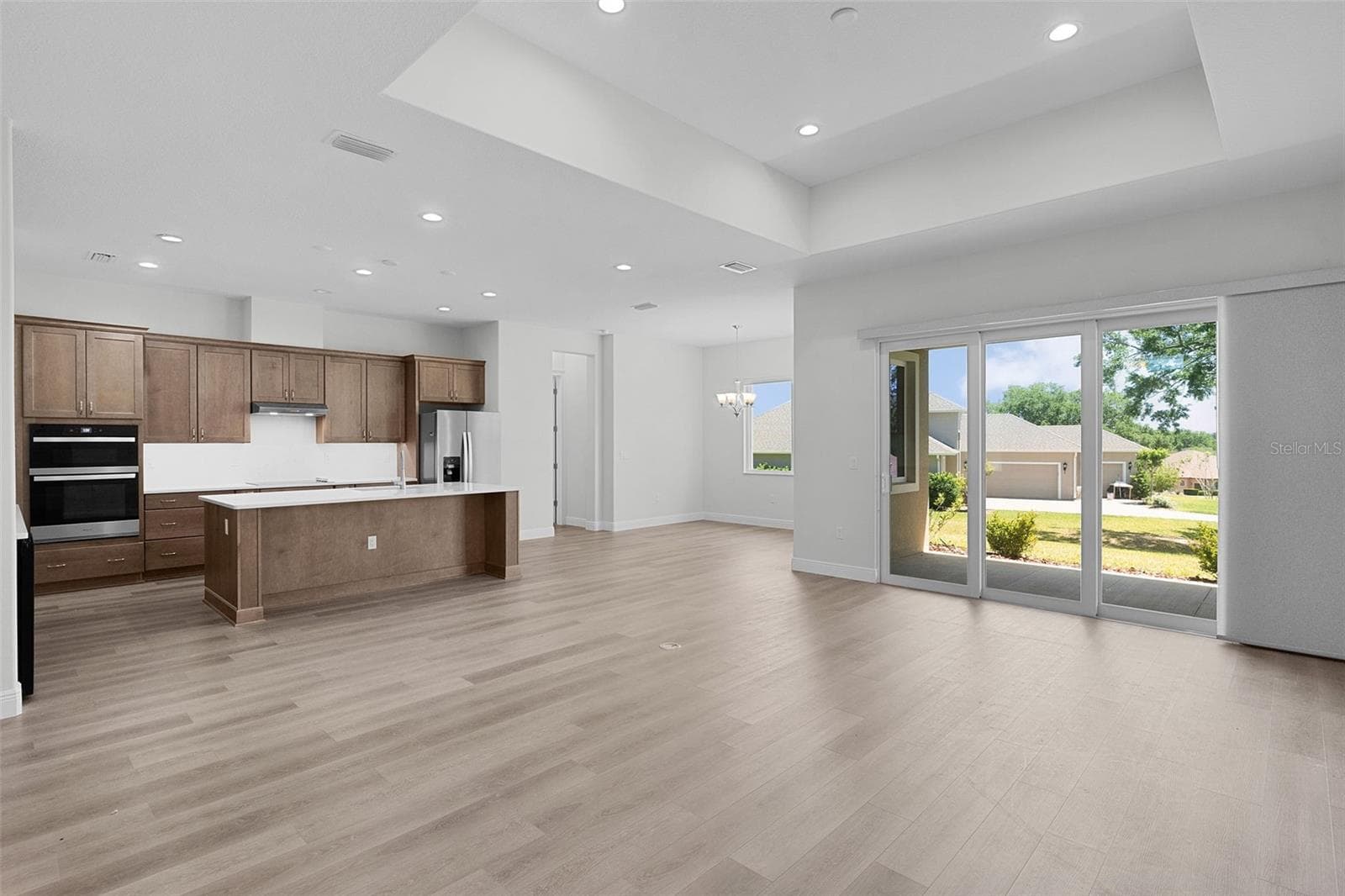 Single Family Residence at 39654 GROVE HTS, LADY LAKE, photo 34 of 62