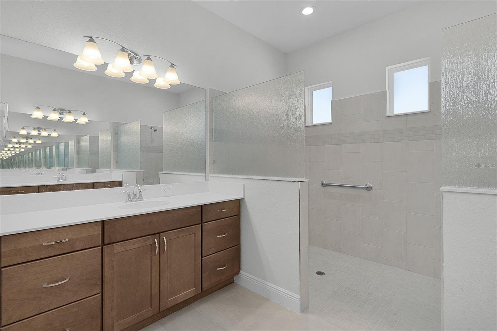 Single Family Residence at 39654 GROVE HTS, LADY LAKE, photo 36 of 62