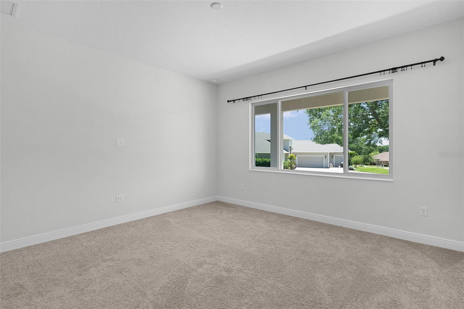 Single Family Residence at 39654 GROVE HTS, LADY LAKE, photo 49 of 62