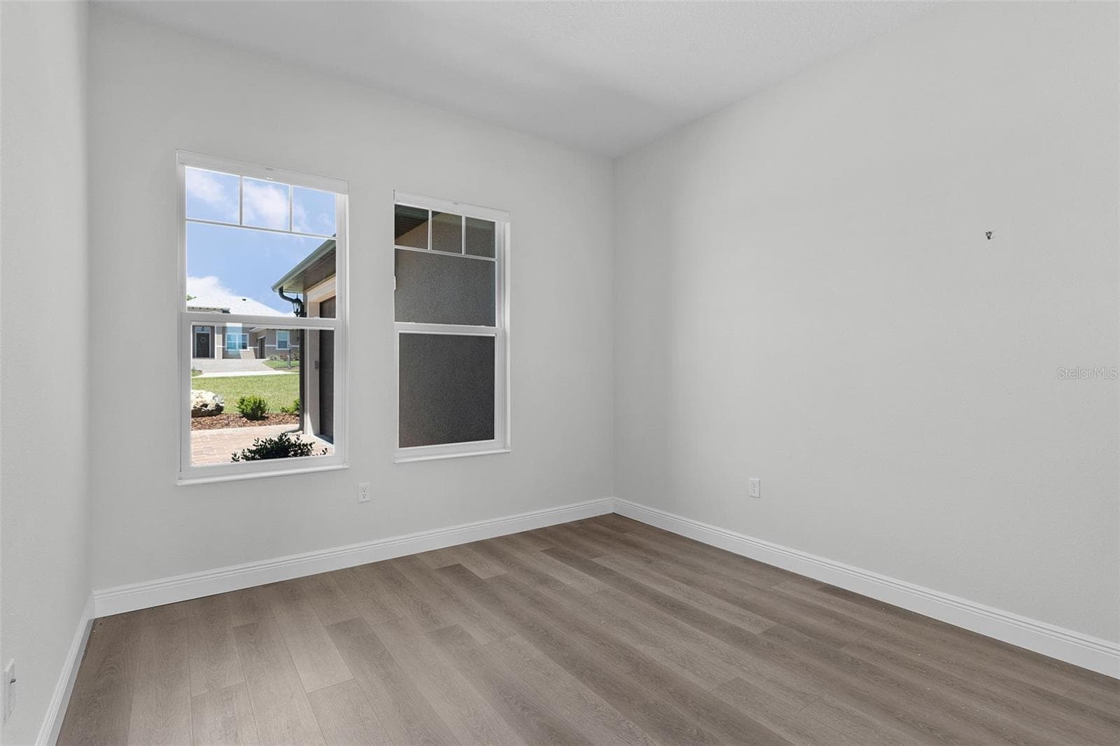 Single Family Residence at 39654 GROVE HTS, LADY LAKE, photo 51 of 62