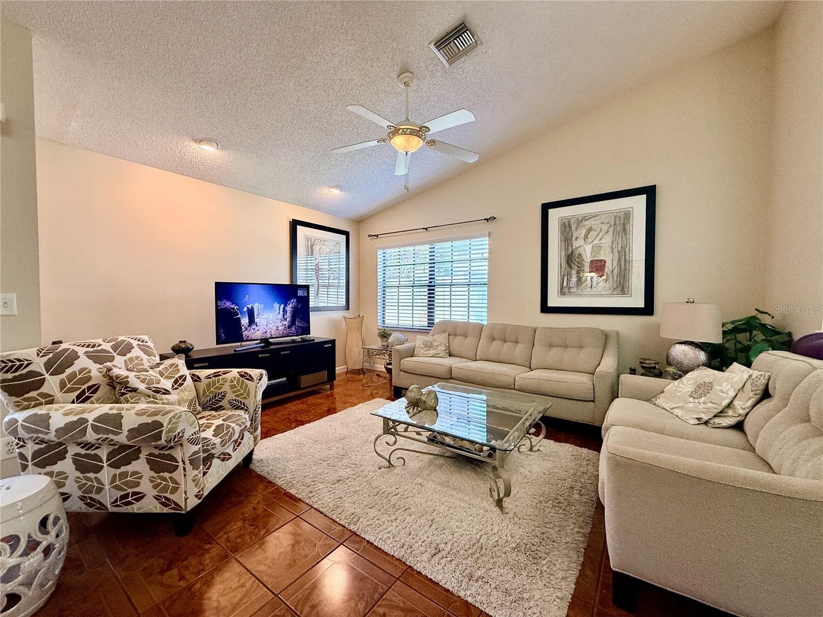 Condominium at 2749 COUNTRYSIDE BLVD #14, CLEARWATER, photo 6 of 44