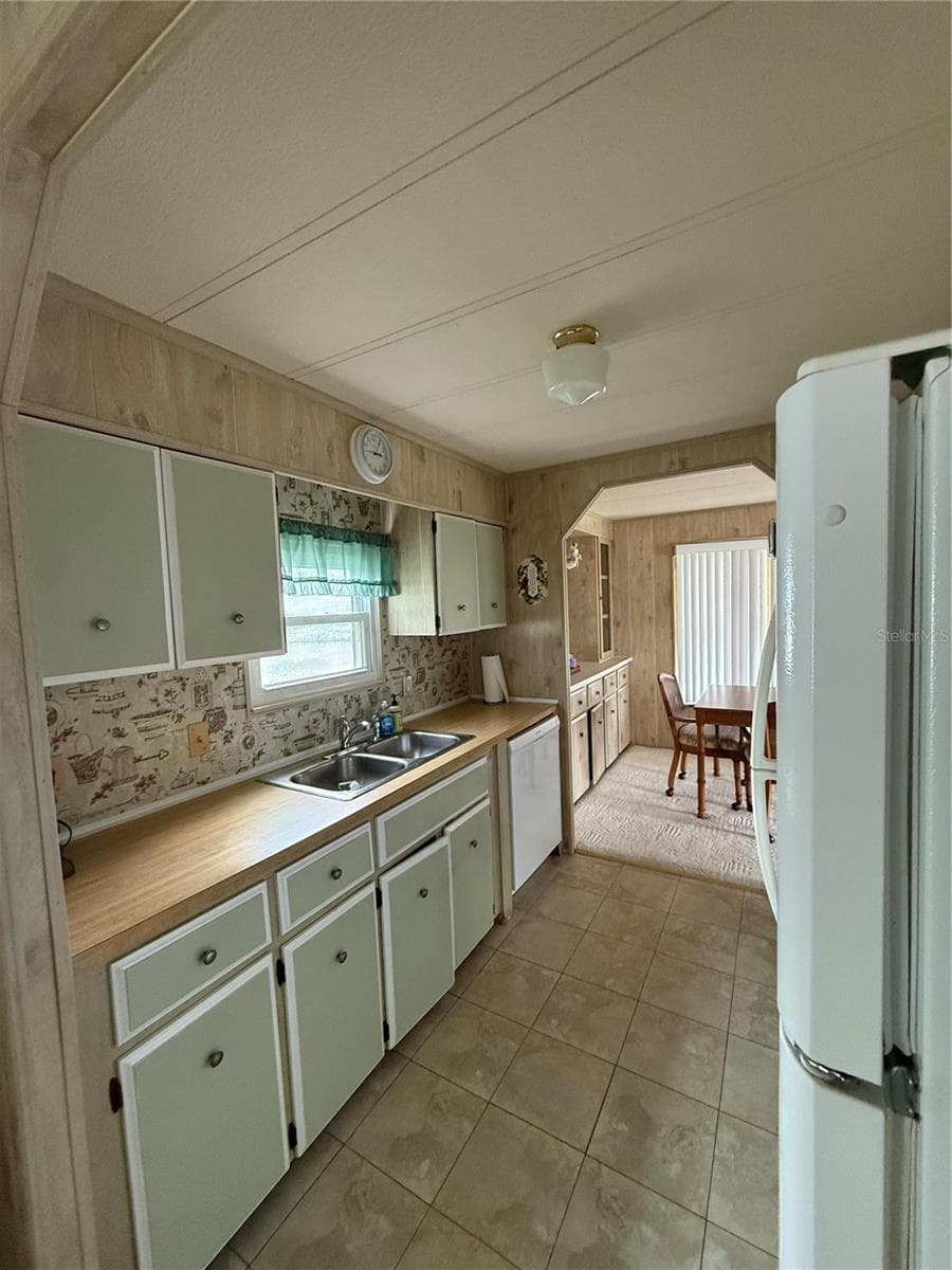 Manufactured Home at 2055 S FLORAL AVE #175, BARTOW, photo 14 of 26