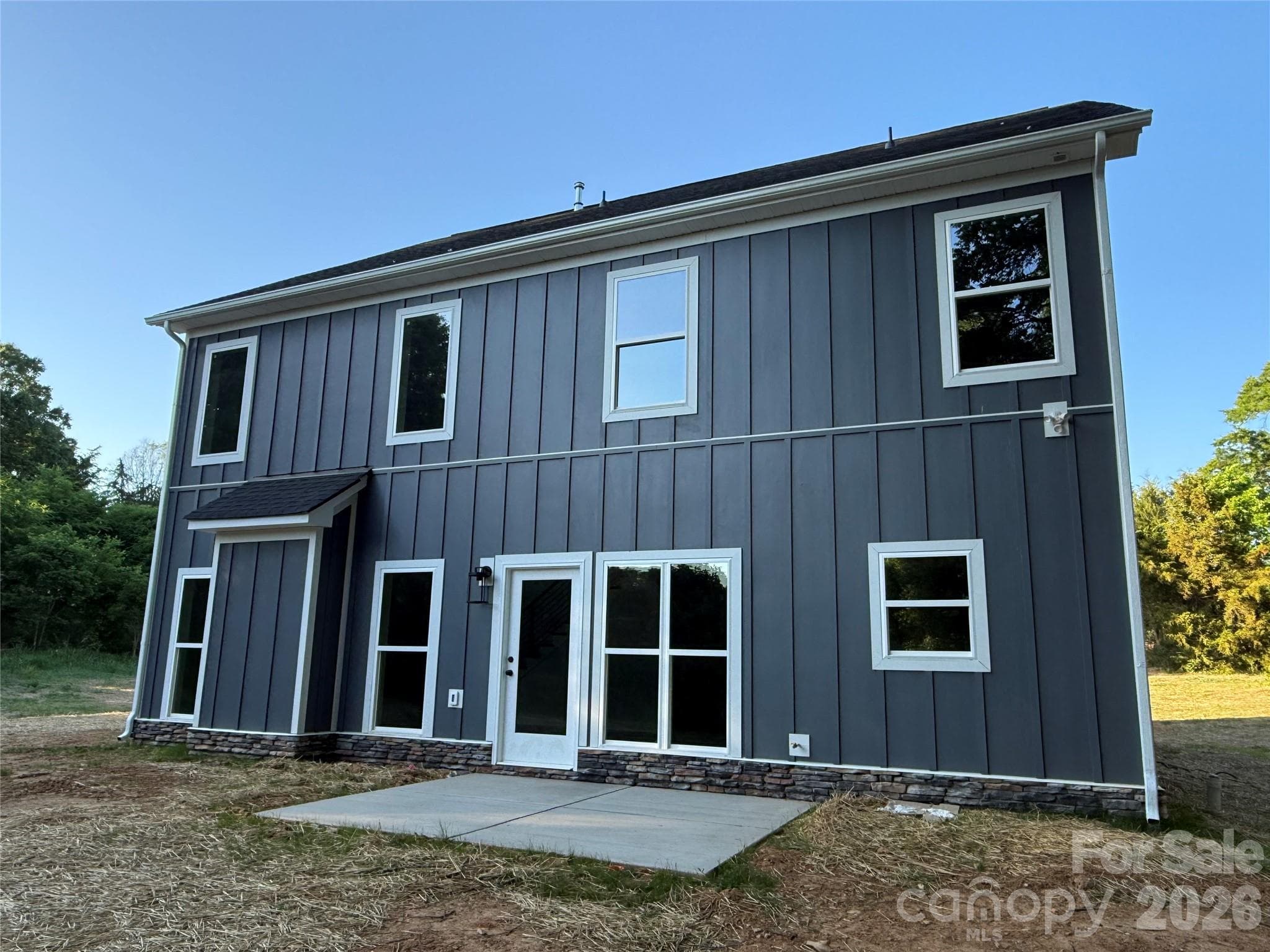 Single Family Residence at 2902 Sweetgrass Lane, Monroe, photo 4 of 43