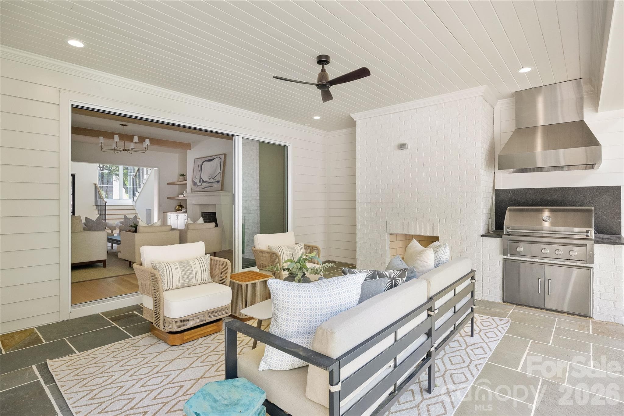 Single Family Residence at Charlotte, photo 5 of 43